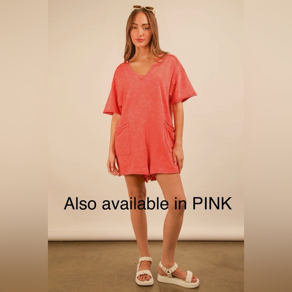 Like this Listing to be notified of LIVE SHOWS - Picture 2 of 4